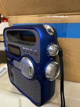 Load image into Gallery viewer, Eton L.L.Bean Solarlink FR360 Local Weather & Emergency AM/FM Solar Crank