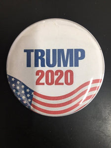 Choice: Magnet or Pin Button: TRUMP 2020 w/Waving Flag    **FREE SHIPPING**