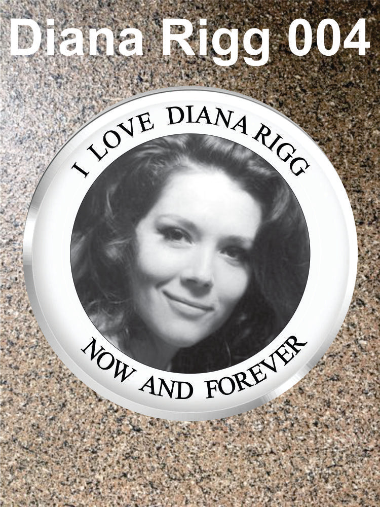 Choice: Magnet or Pin Button:  Diana Rigg 004    **FREE SHIPPING in USA**